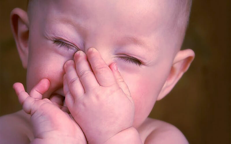 Bebeklerde Hıçkırık Neden Oluşur